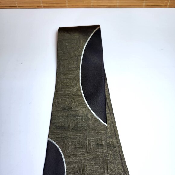 Gattonero Men's Necktie 100% Silk Green with Black and White 58" x 4" Italy - Picture 3 of 5